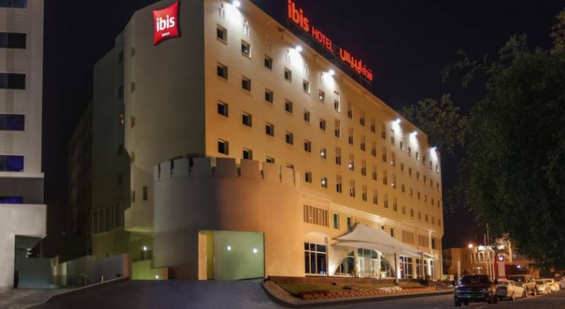 Ibis Muscat