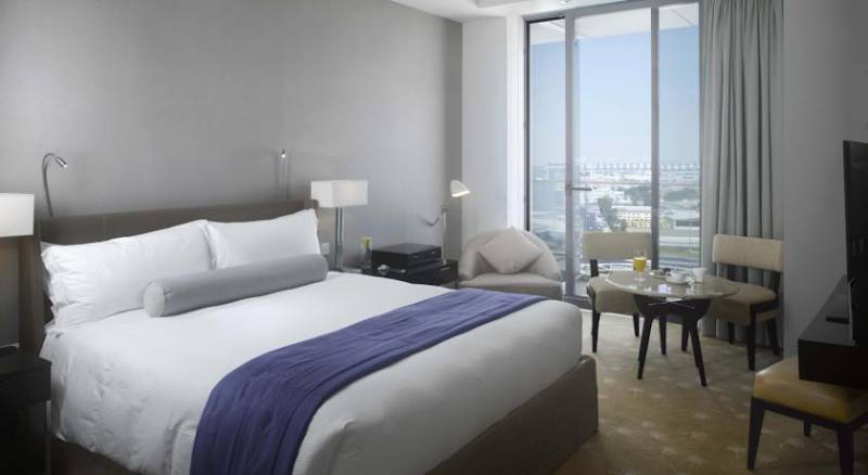 InterContinental Residence Suite Dubai Festival City