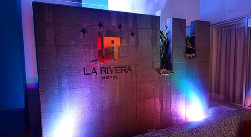 La Rivera Hotel