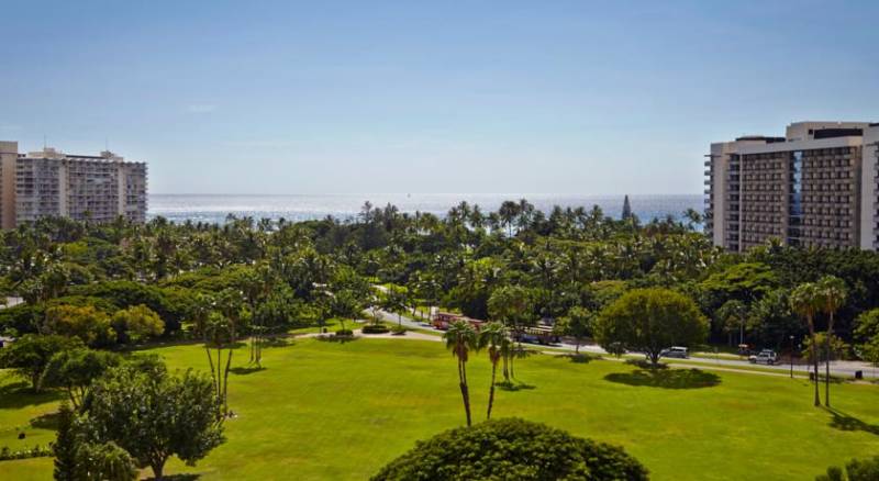 Luana Waikiki, an Aqua Boutique Hotel