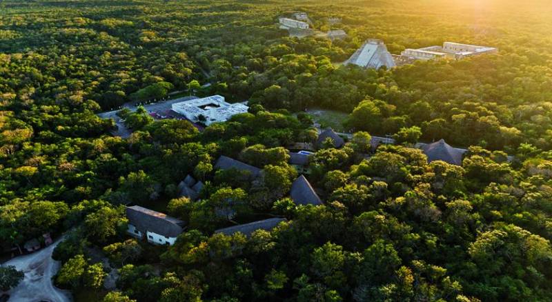 Mayaland Hotel & Bungalows