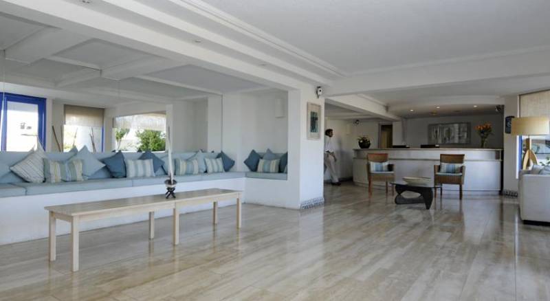 Neruda Mar Suites