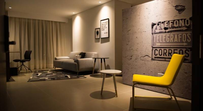 QUO QUALITY HOTEL