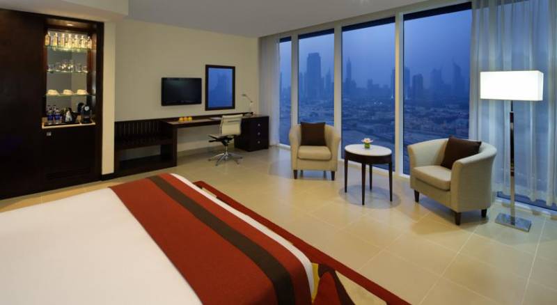 Radisson Blu Dubai Downtown