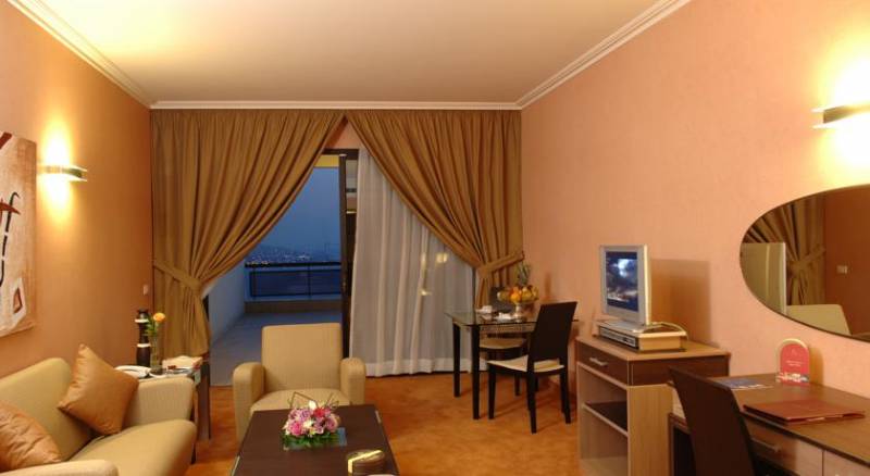 Regency Palace Hotel