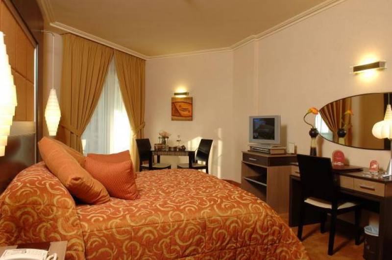 Regency Palace Hotel