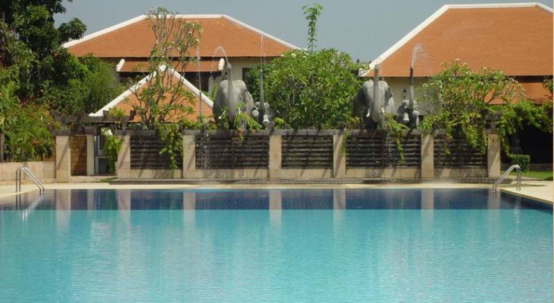 Royal Angkor Resort & Spa