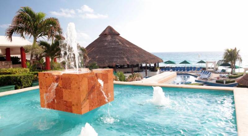 Royal Solaris Cancun-All Inclusive