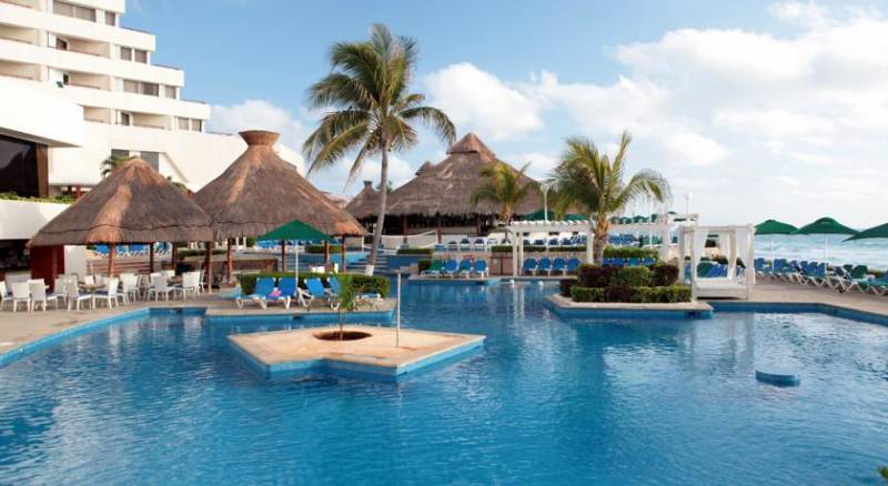 Royal Solaris Cancun-All Inclusive