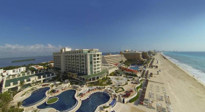 Sandos Cancun Luxury Resort All Inclusive