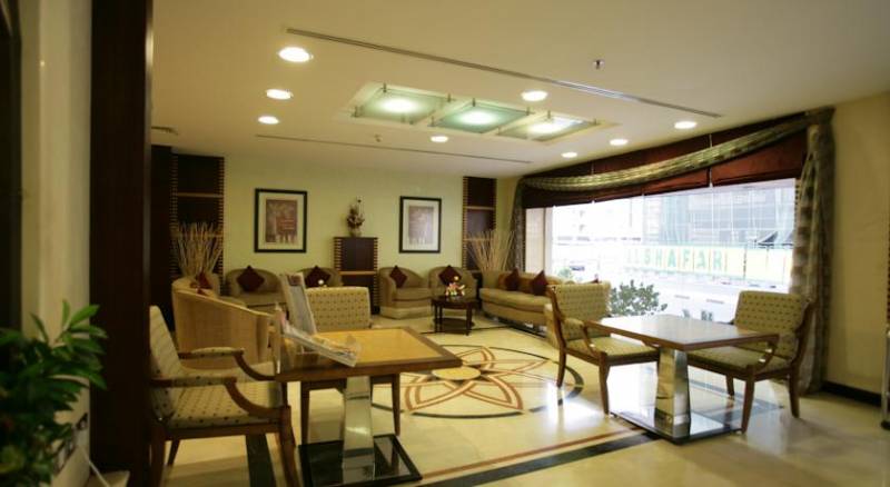 Savoy Crest Hotel Apartment