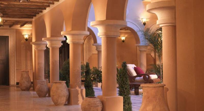 Sharq Village and Spa Hotel Operated by The Ritz-Carlton Hotel Company, B.V.