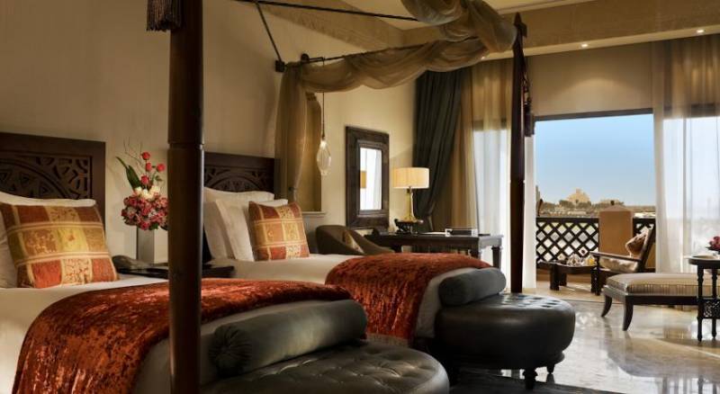 Sharq Village and Spa Hotel Operated by The Ritz-Carlton Hotel Company, B.V.