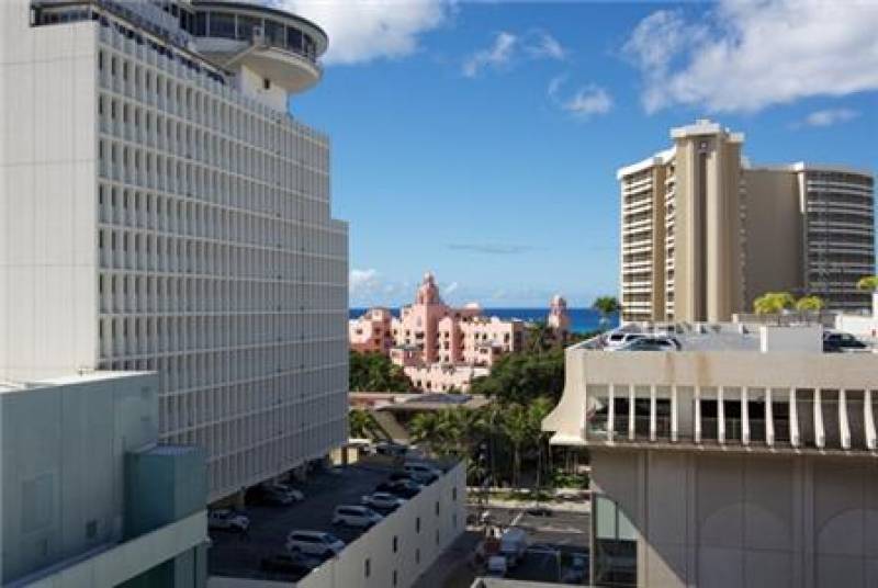 Shoreline Hotel Waikiki, a Joie de Vivre Hotel