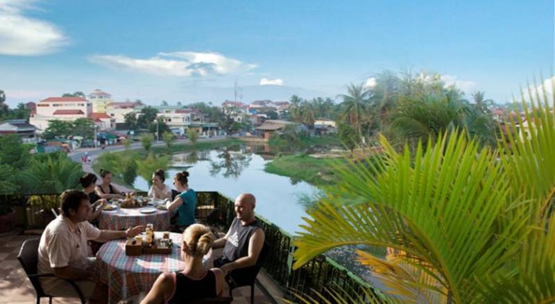 Siem Reap Riverside Hotel