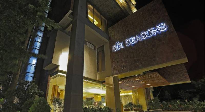 Six Seasons Hotel