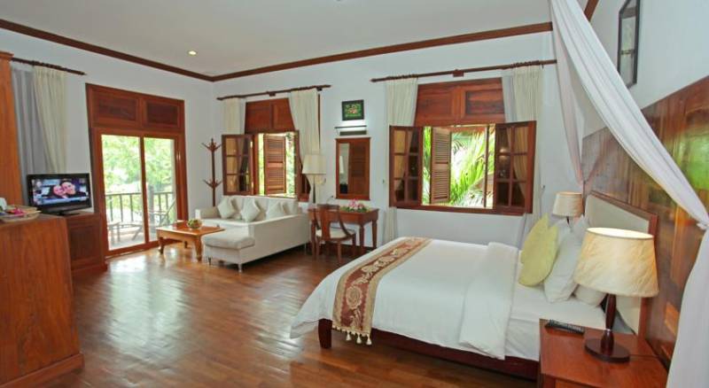 Sokhalay Angkor Villa Resort