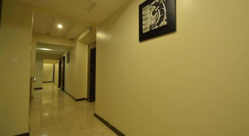 Stars Home Suites Hotel - Al Hamra