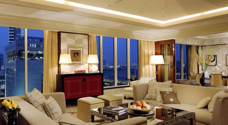 The Ritz-Carlton, Dubai International Financial Centre