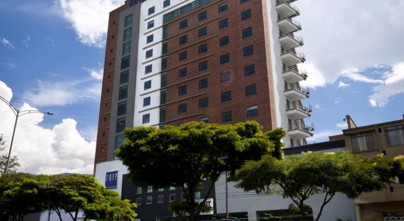 TRYP Medellin Hotel