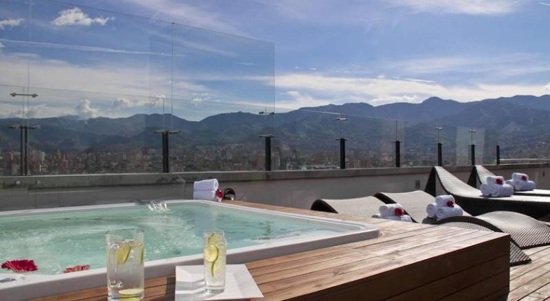 TRYP Medellin Hotel