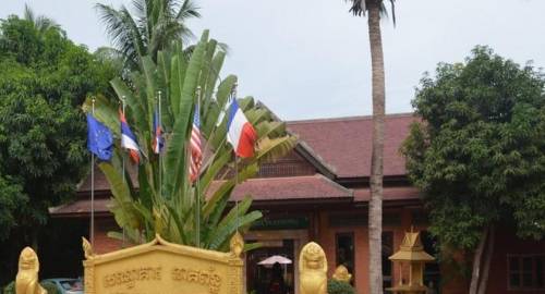 Neak Pean Hotel - Wooden House