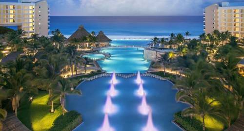 The Westin Lagunamar Ocean Resort Villas & Spa Cancun