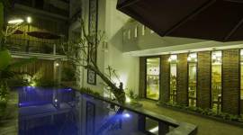 Double Leaf Boutique Hotel