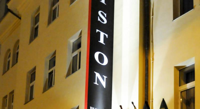 Ariston & Ariston Patio Hotel