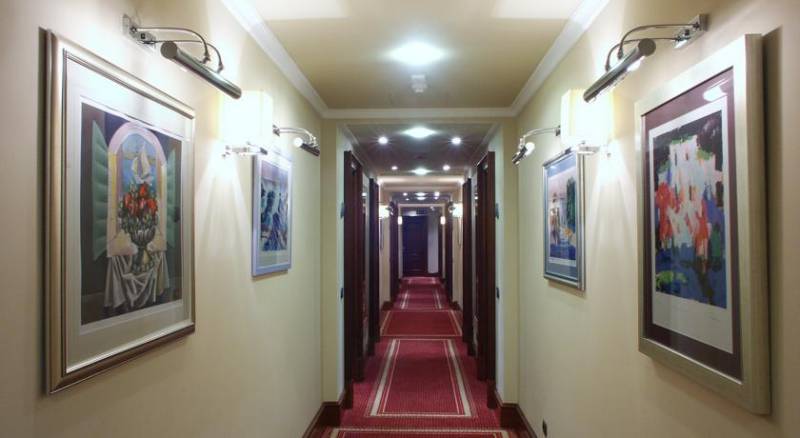 Best Western Premier Hotel Astoria