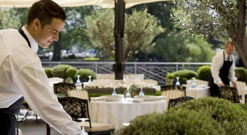 Four Seasons Hotel des Bergues Geneva