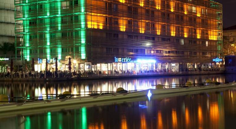 Holiday Inn Express Paris-Canal De La Villette