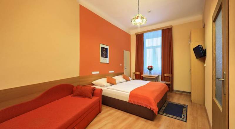 Hotel Golden City garni