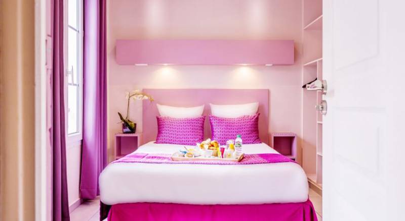 Pink Hotel