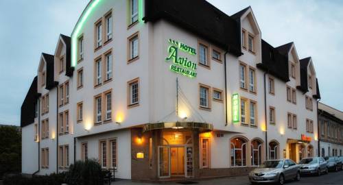 Hotel Avion