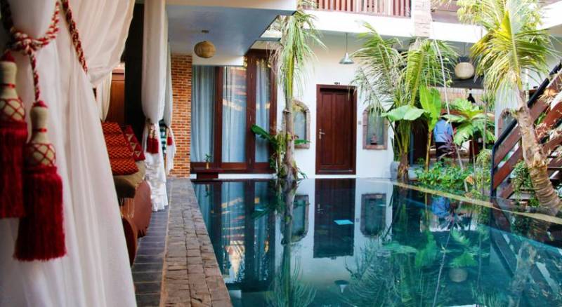 Cambana d'Angkor Suites