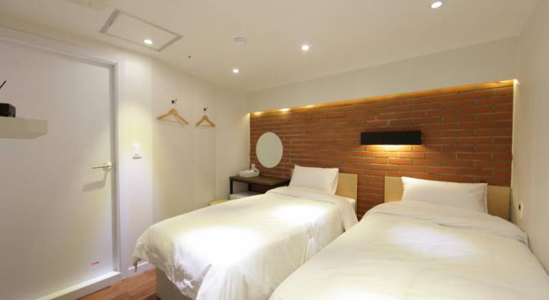 CASA Myeongdong Guesthouse