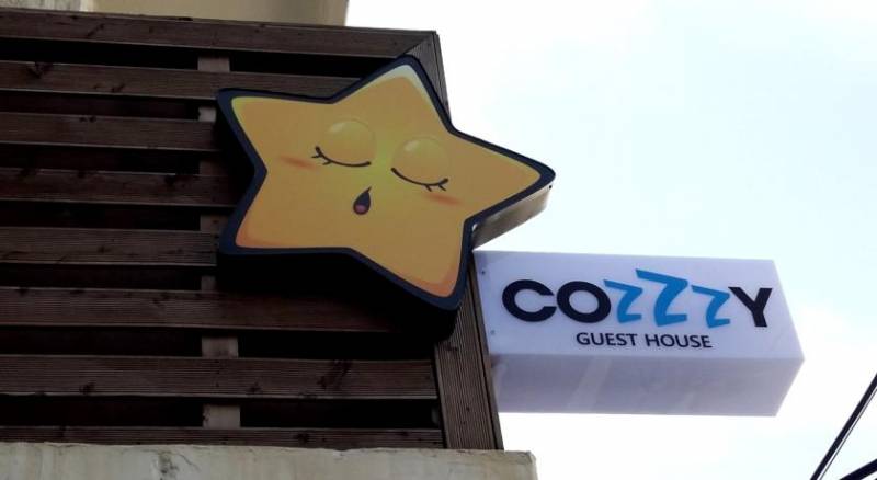 Cozzzy Guesthouse