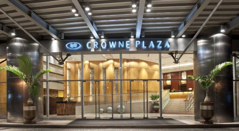 Crowne Plaza Manila Galleria