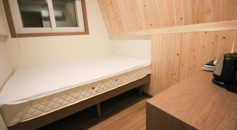 Hostel the style in Hongdae