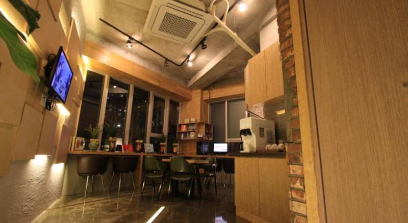 Hostel the style in Hongdae