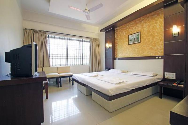 Hotel Golden Residency