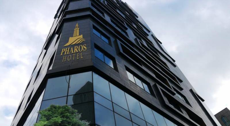 Hotel Pharos