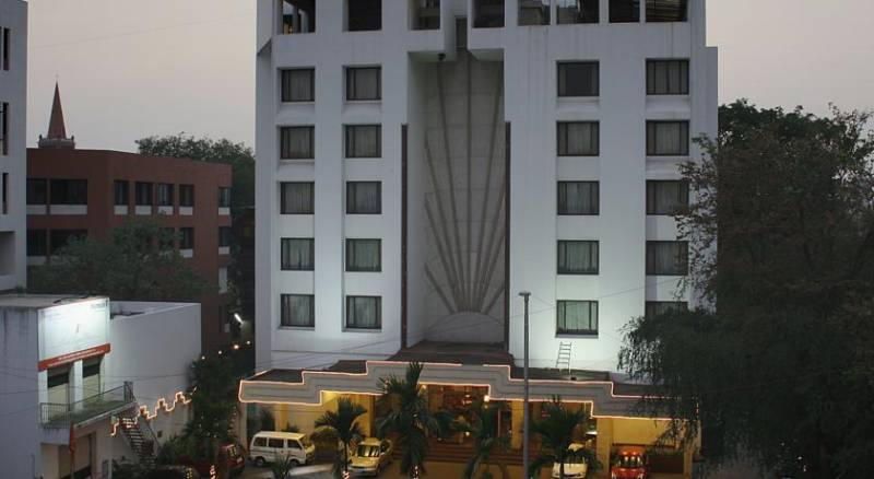 Hotel Sagar Plaza