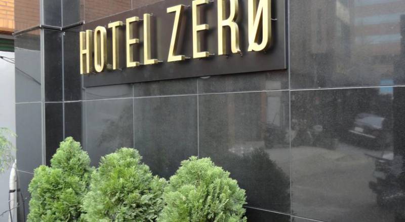 HOTEL ZERO