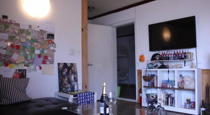 Itaewon Backpackers