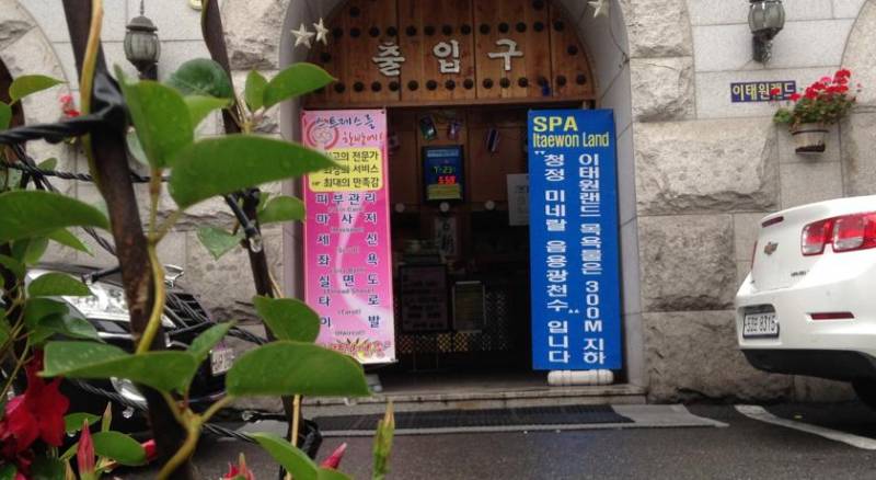 Itaewon Land Spa & Guesthouse