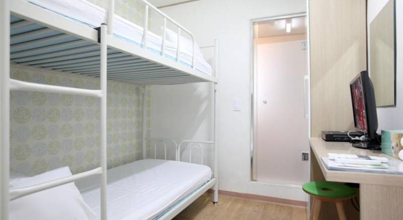 K-POP GUESTHOUSE Seoul Station