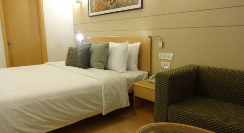 Lemon Tree Hotel, GachiBowli, Hyderabad