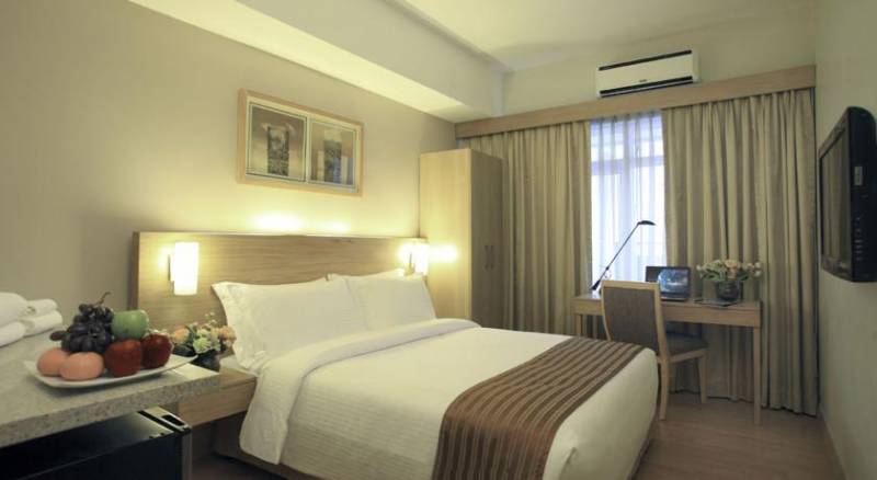 One Pacific Place Serviced Residences